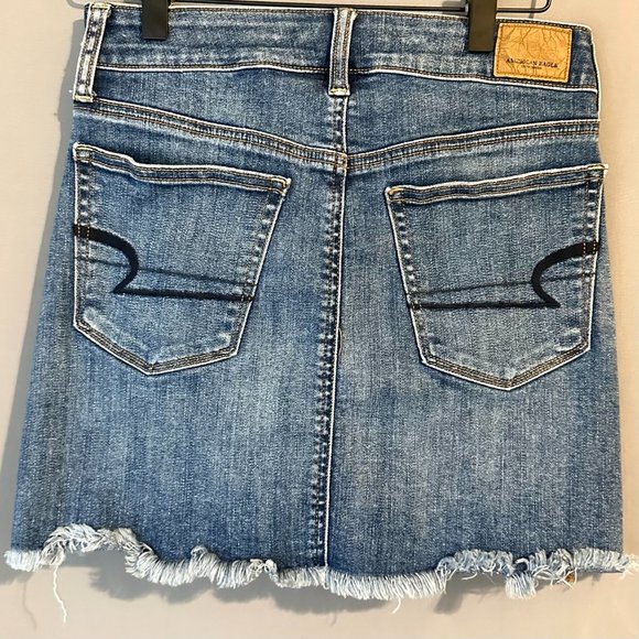 American Eagle Distressed Jean Skirt Super Stretch - Picture 2 of 7